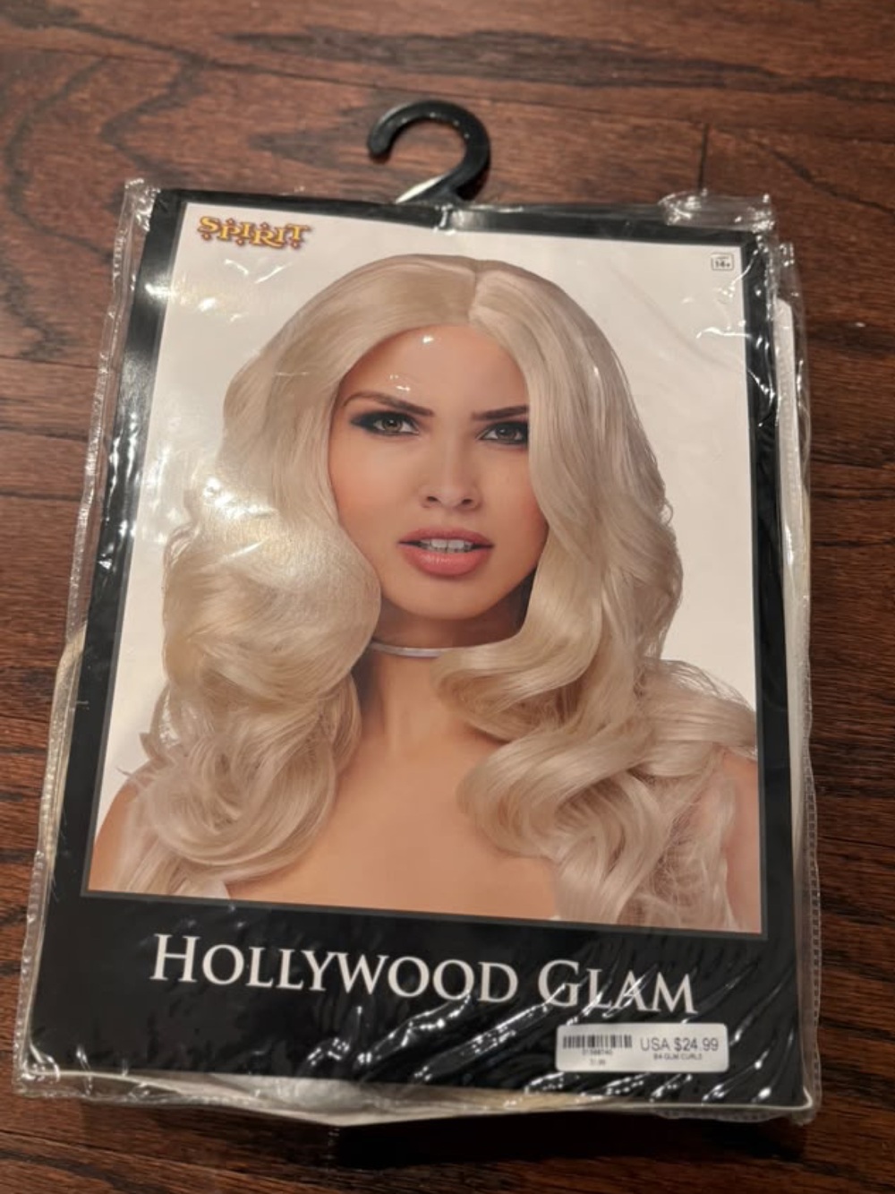 Spirit Hollywood Glam Wig in Platinum Blonde